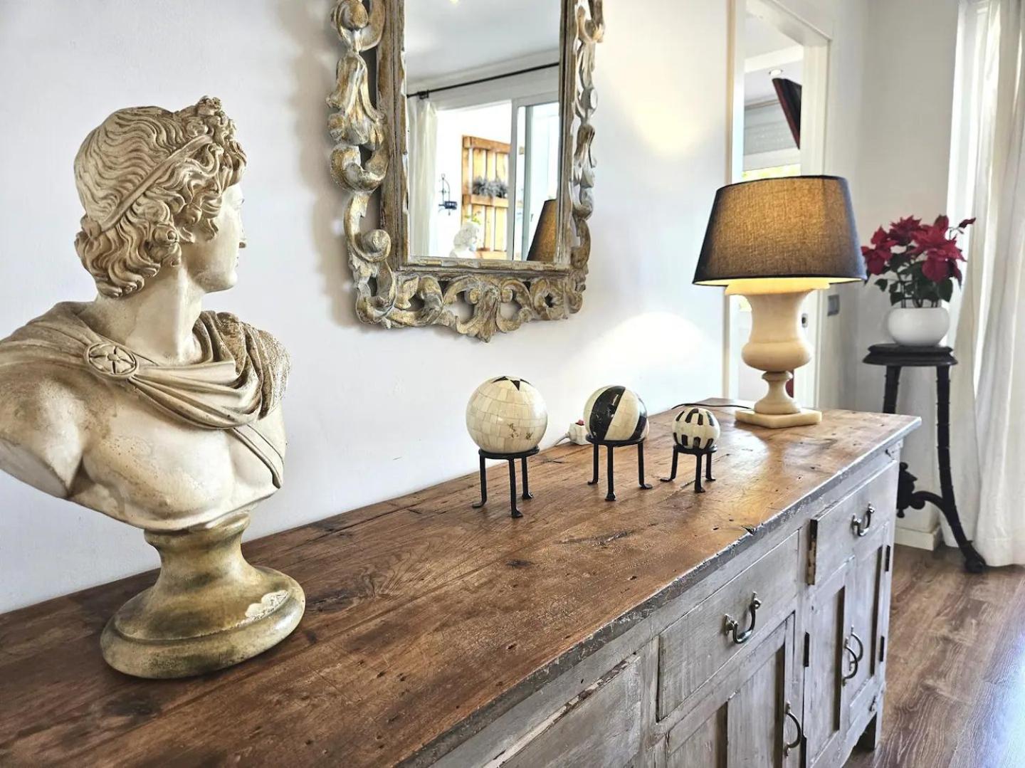 Pass The Keys Original In Strategic Area * Marbella