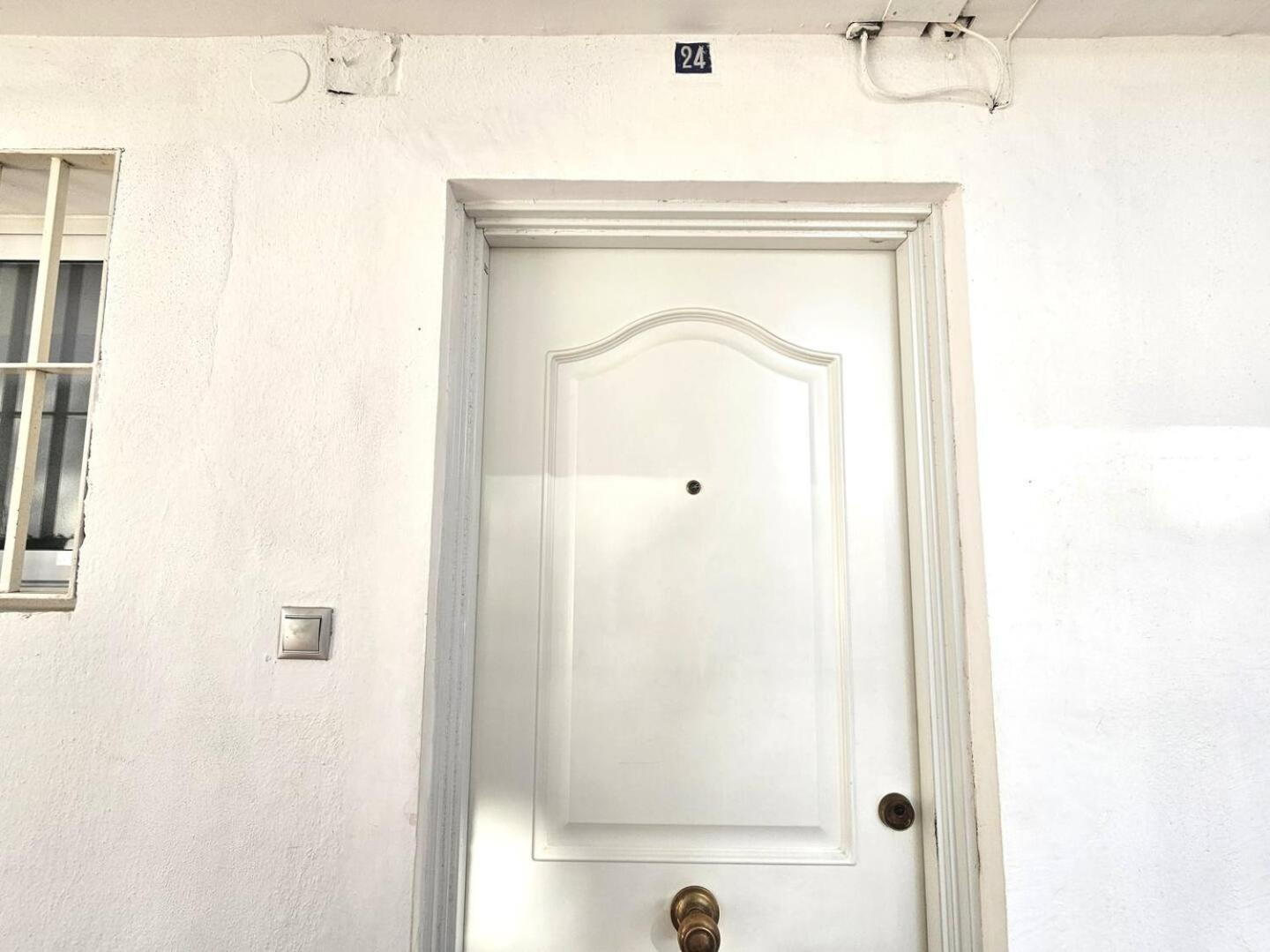 Pass The Keys Original In Strategic Area * Marbella
