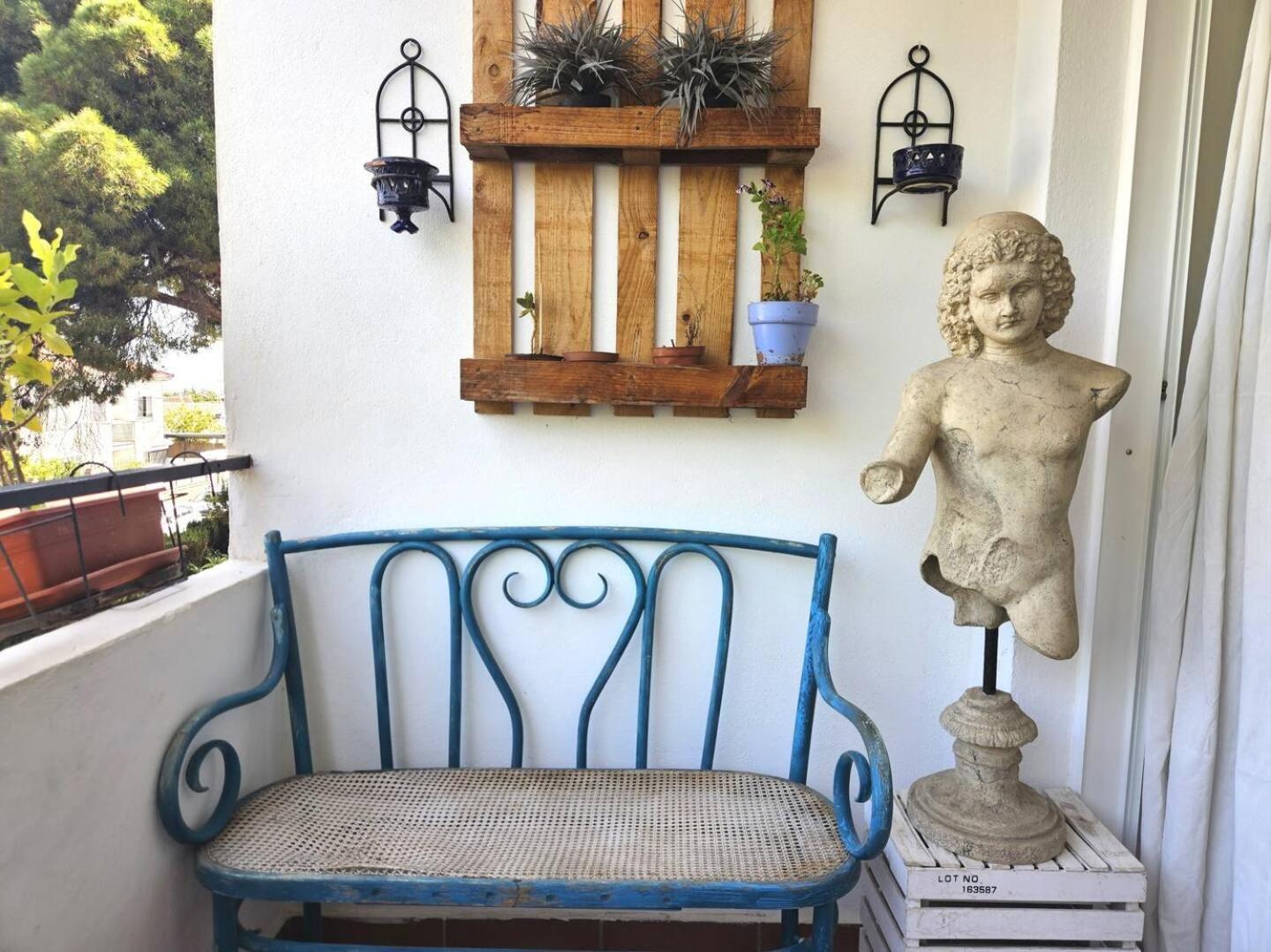 Pass The Keys Original In Strategic Area Marbella